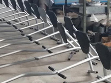 猴車吊（diào）椅定製生產現場